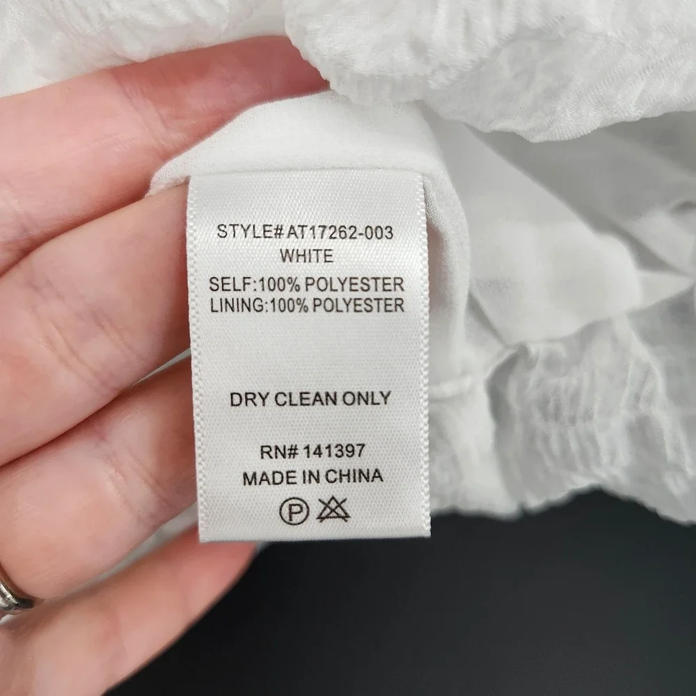 ASTR The Label Womens‎ Textured Puff Sleeve Crop Top Medium White Going Out Chic